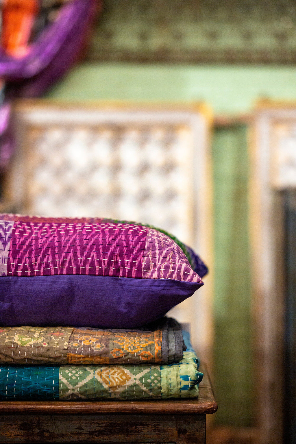 Brilliant Collection Vintage Silk kantha Bedspread Boho Chic Original Bedding Home Textiles Indian Sari Quilt Tapestry Bedroom Decor