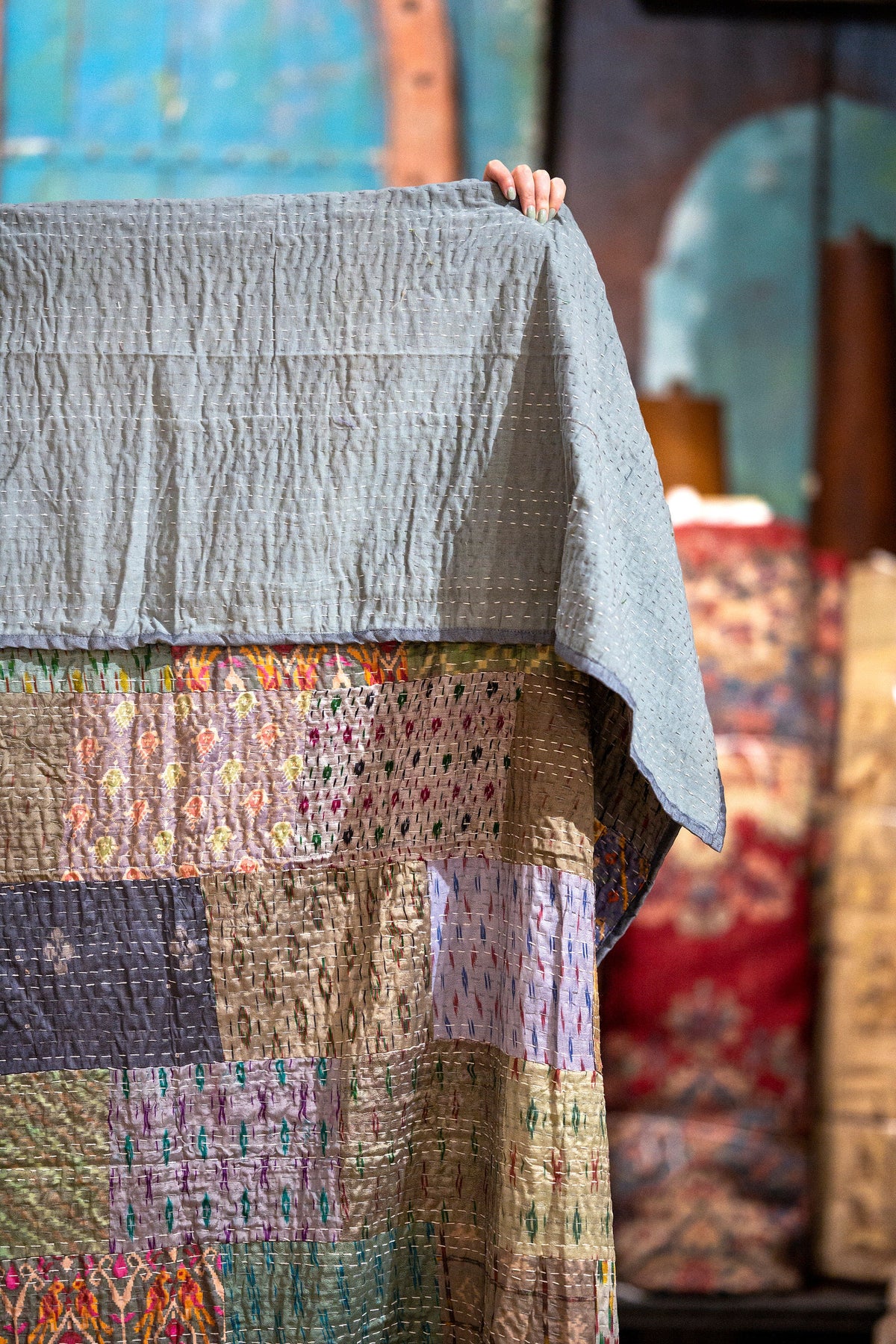 Bohome Collection Vintage Silk kantha Bedspread Boho Chic Original Bedding Home Textiles Indian Sari Quilt Tapestry Bedroom Decor