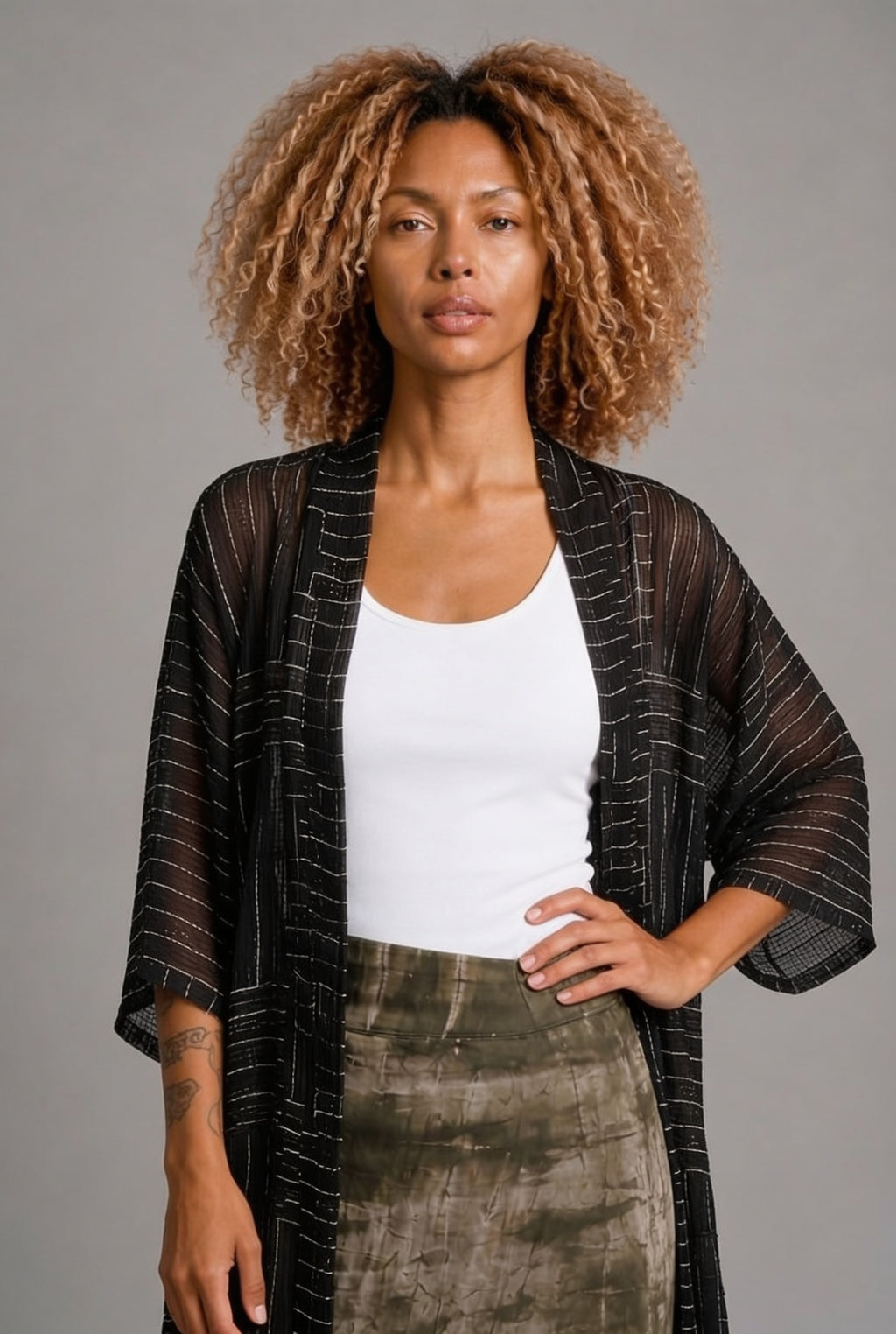 CLRS Woman - Sheer Block Print Kimono Jacket - Relaxed Mesh Layer